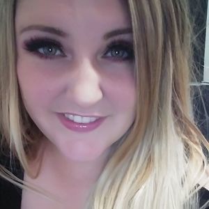 Meet your Posher, Ashily